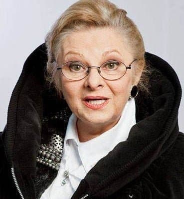 Mariana Mihuț, actress, Medicine Park patient